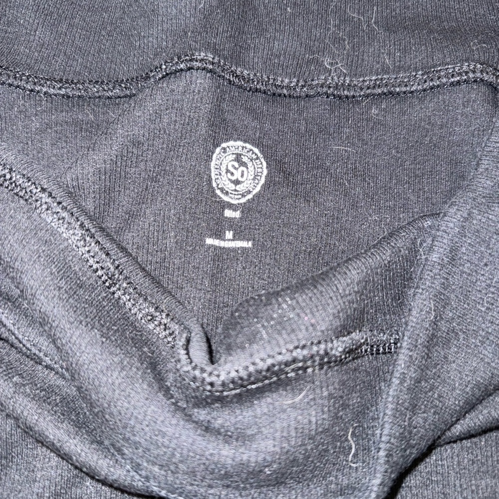 Off the should midi Top - SO Juniors Size Medium - Picture 3 of 3